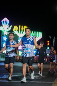 BIB: 
                            <button type="button" onclick="openModal(24295529)" class="btn btn-primary btn-sm float-right btn-popup" data-toggle="modal" data-target=".modal-high-quality">
                        <i class="fas fa-shopping-cart"></i> Add to Cart
                    </button>
                                            <button type="button" onclick="isThisMe(24295529, true)" class="btn btn-success btn-sm float-right btn-popup btn-isme hidden" data-toggle="tooltip" data-placement="bottom" title="นี่คือรูปของคุณใช่ไหม คลิกที่นี่เพื่อเอาเข้าอัลบั้ม">
                        <i class="fas fa-plus"></i> Add to album
                    </button>
                    <button type="button" onclick="isThisMe(24295529, false)" class="btn btn-warning btn-sm float-right btn-popup btn-isnotme hidden">
                        <i class="fas fa-ban"></i> Remove from album
                    </button>